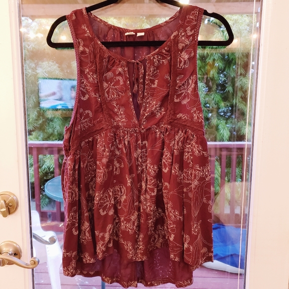 Sleeveless bohemian floral blouse - Picture 1 of 3